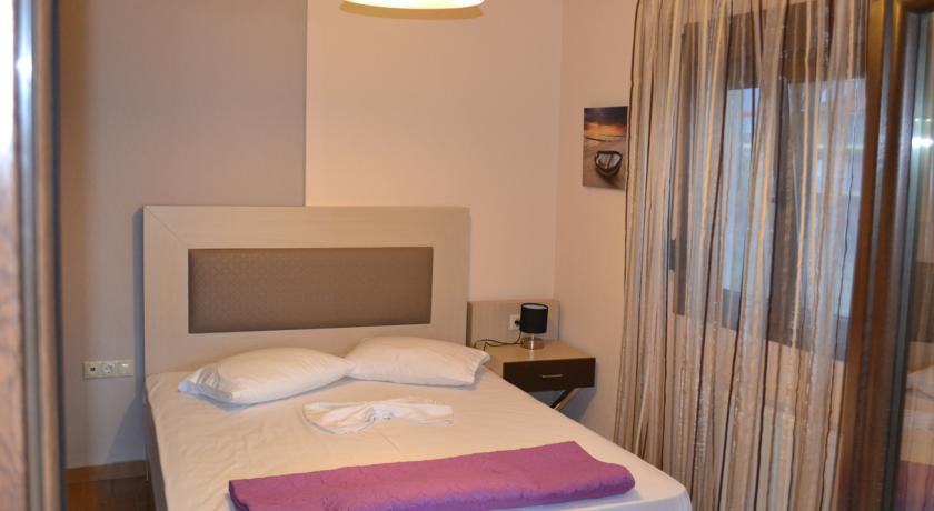 Αmalia Lux Villas Vrasná Kültér fotó