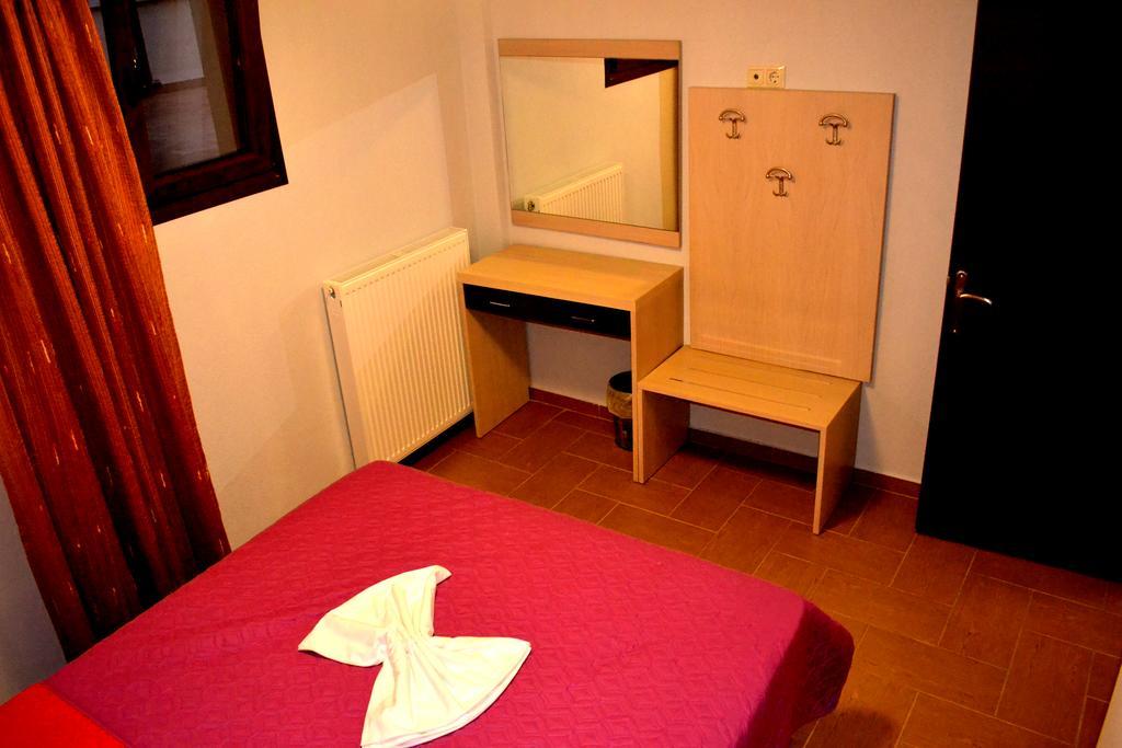 Αmalia Lux Villas Vrasná Szoba fotó
