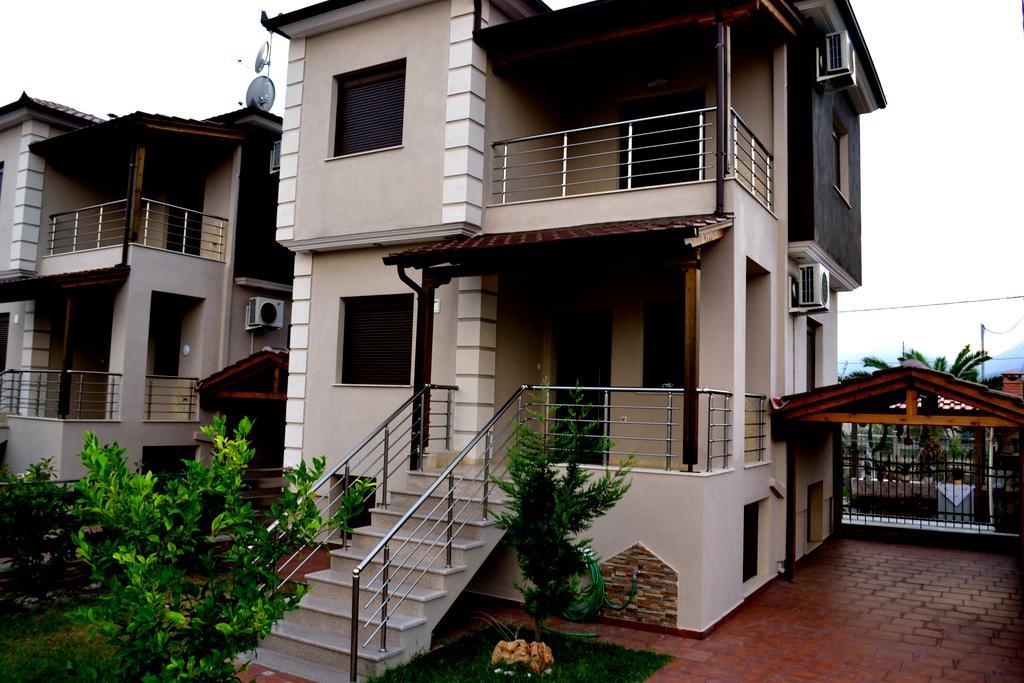 Αmalia Lux Villas Vrasná Szoba fotó