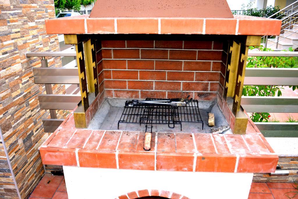 Αmalia Lux Villas Vrasná Szoba fotó
