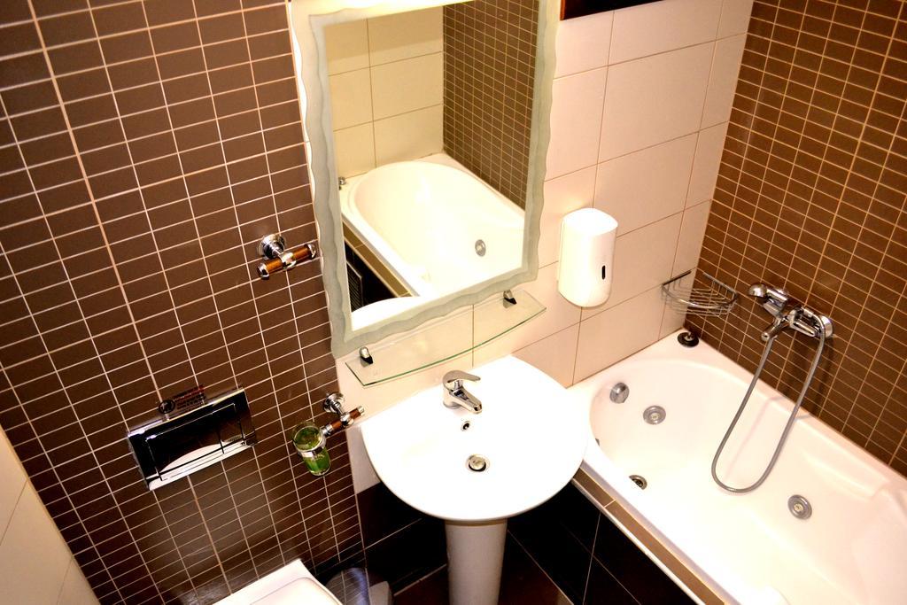 Αmalia Lux Villas Vrasná Szoba fotó
