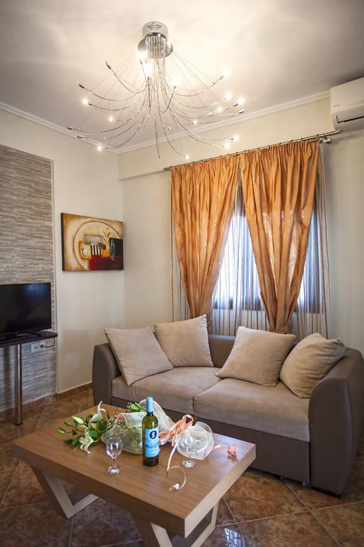 Αmalia Lux Villas Vrasná Kültér fotó