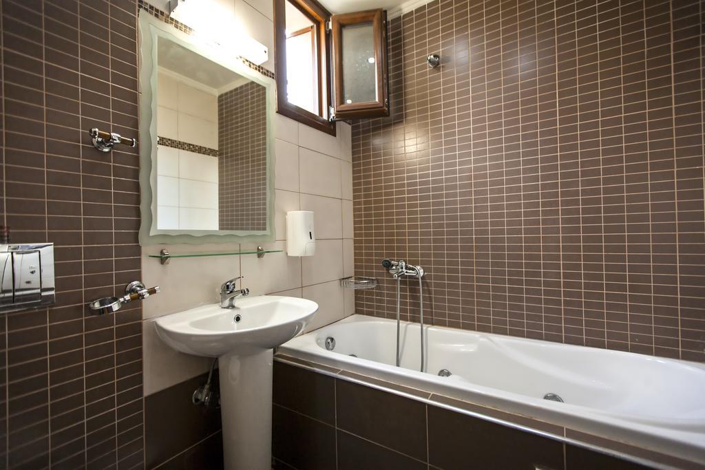 Αmalia Lux Villas Vrasná Kültér fotó